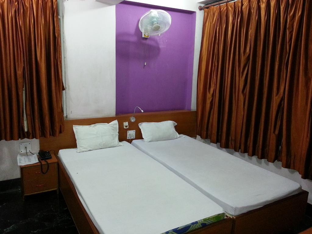 Hotel Marina Inn Dhanbad Room photo